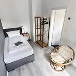 홈스테이 Primera Mit Gemeinschaftsbad